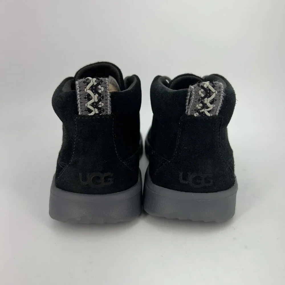 UGG Boots Youth Size 5 Black Canoe Suede Chukka Ankle Lace Up Lightweight Shoes